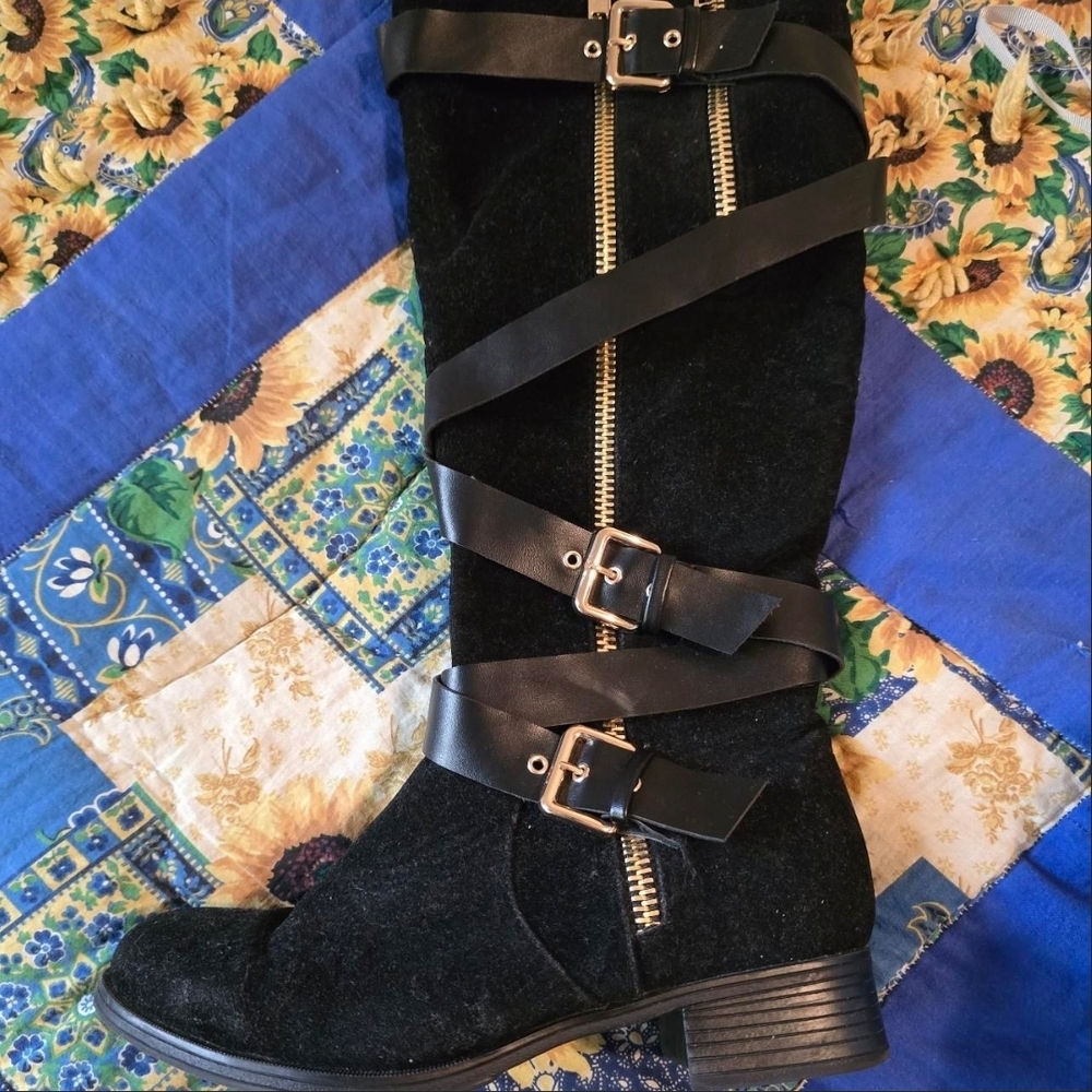 Black Buckle Strap Women's Boots